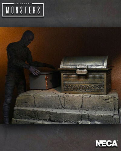 NECA Mummy Accessory Set Universal Monsters Sarcophagus 7 Scale